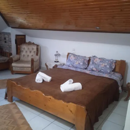 Kostis Hause Vendégház 3*