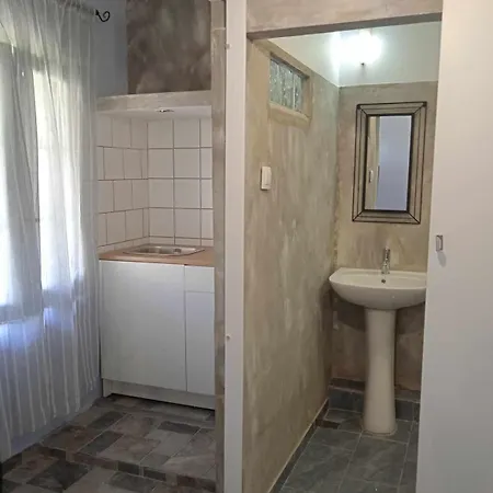 Kostis Hause Gæstehus 3*