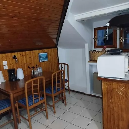 Kostis Hause Πανσιόν Καστράκι