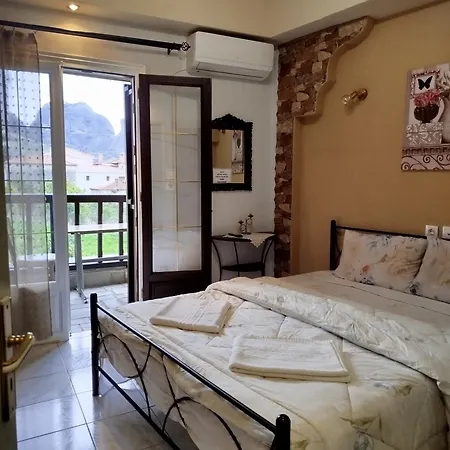Vendégház Kostis Hause 3*