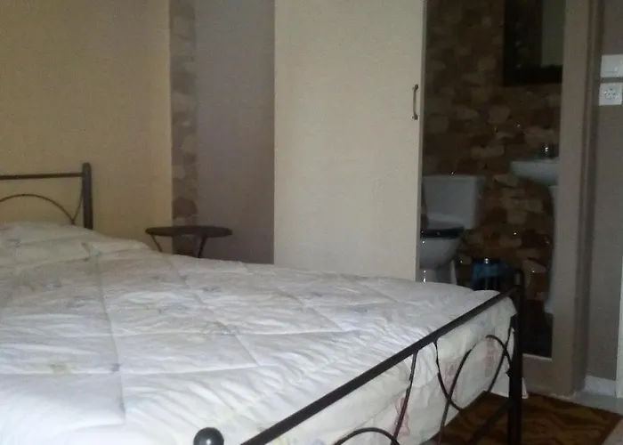 ゲストハウス Kostis Hause カストラキオン